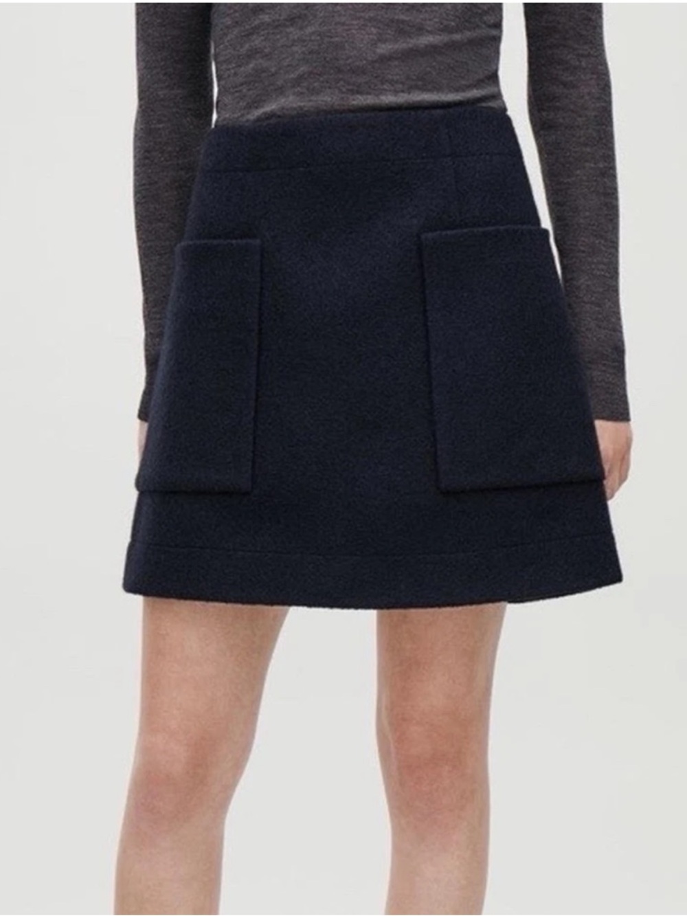 COS | Mini Tweed Skirt Womens Size 4 Gray Two Front Oversized Pockets High Waist